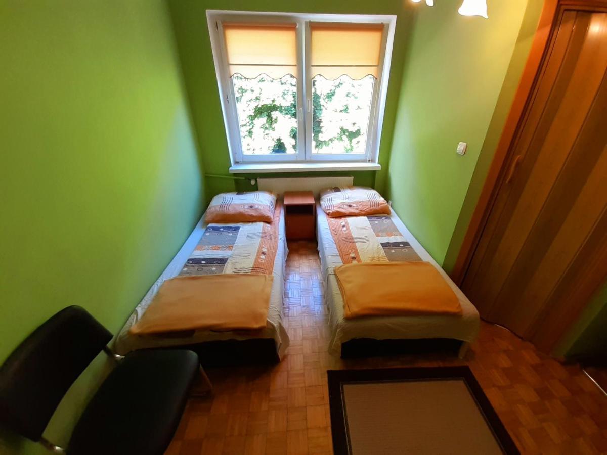 Pensjonat Osemka Lewin Klodzki Bagian luar foto