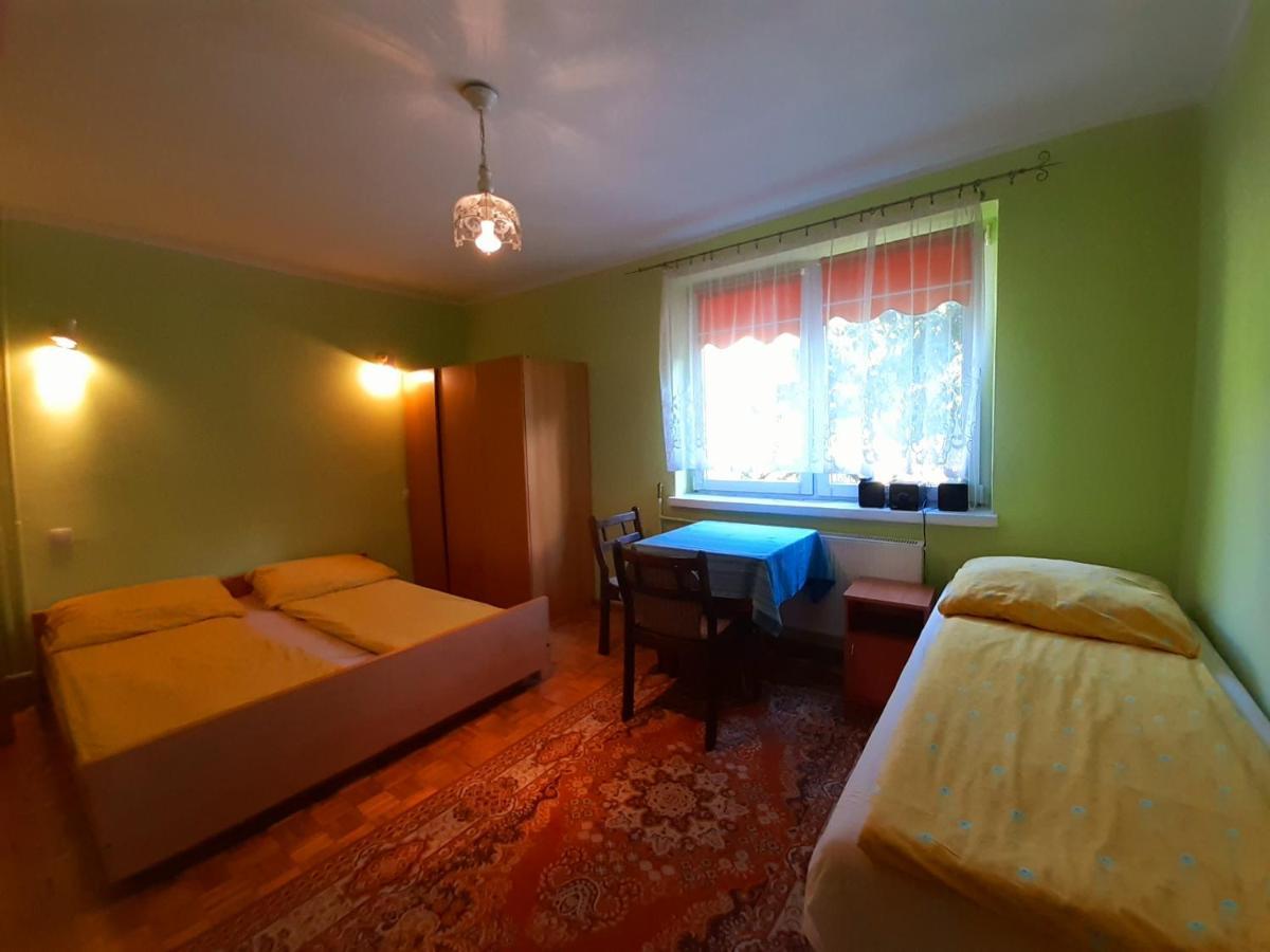 Pensjonat Osemka Lewin Klodzki Bagian luar foto
